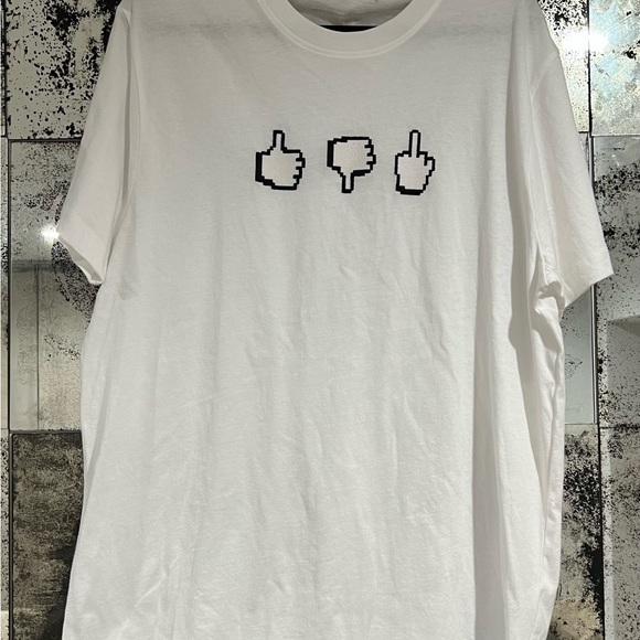 French Connection Pixel Emoji Shirt, Size Large - Picture 4 of 5